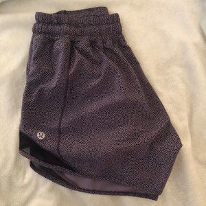 Lululemon Hotty Hot Short